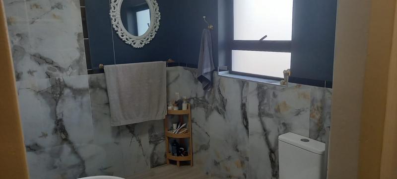 3 Bedroom Property for Sale in Sandy Point Western Cape